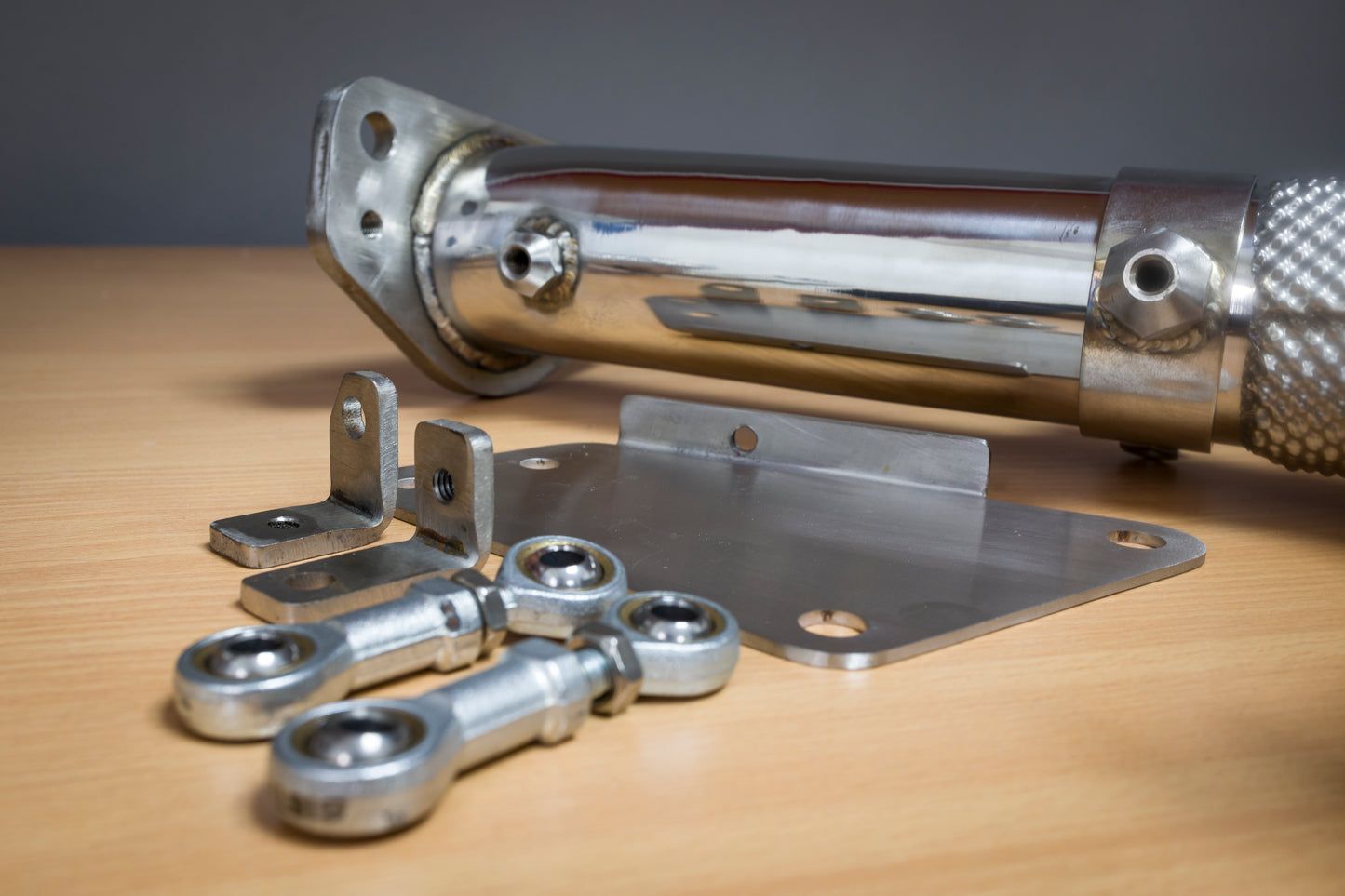 4-1 exhaust manifold kit complete with downpipe